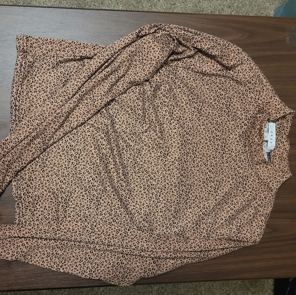 GAZE leopard print crop turtleneck
